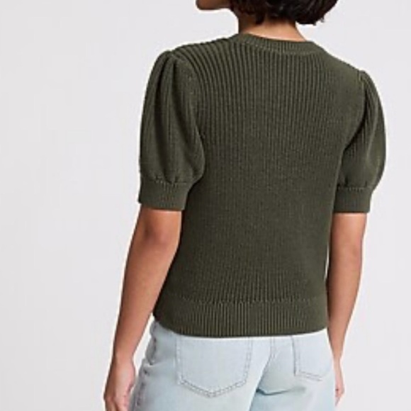 NWT! EXPRESS Olive Knit Top - Picture 7 of 7